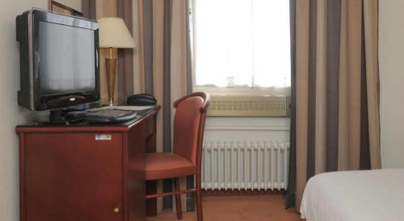 Astoria 3* Genebra